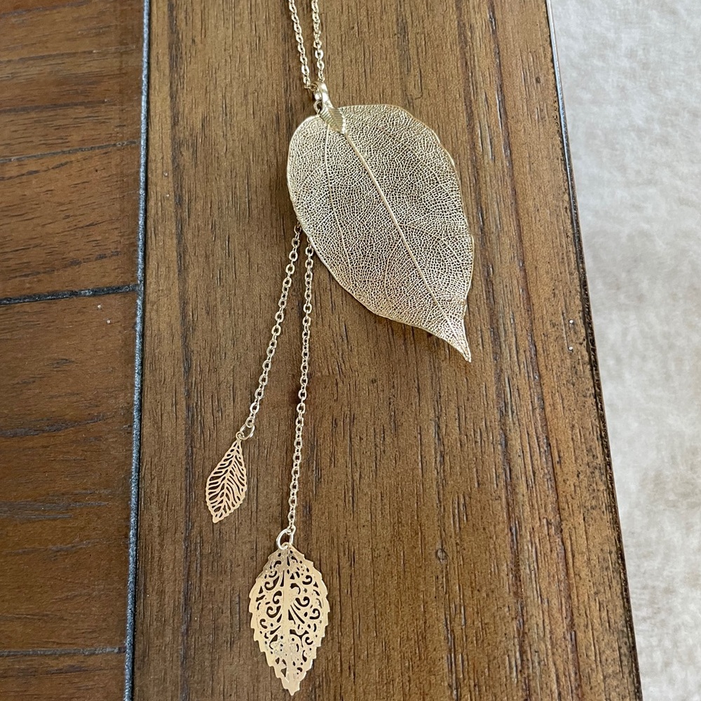 Gold Leaf Necklace